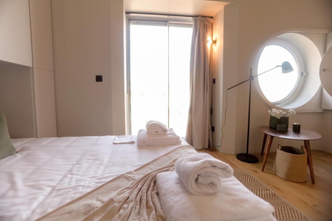 Alegria Suites By Porto City Hosts Екстер'єр фото